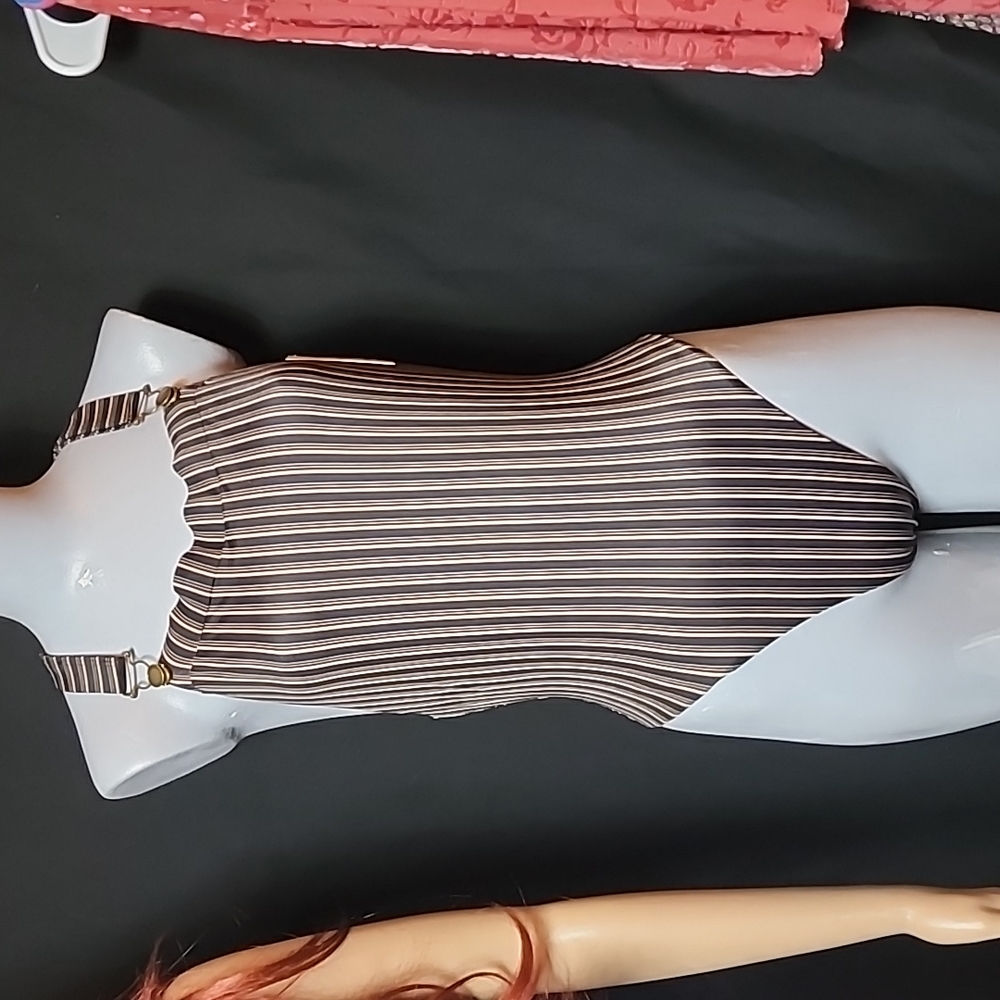 NWT RVCA Amalifi Striped Cheeky One Piece Swimsuit Size Large